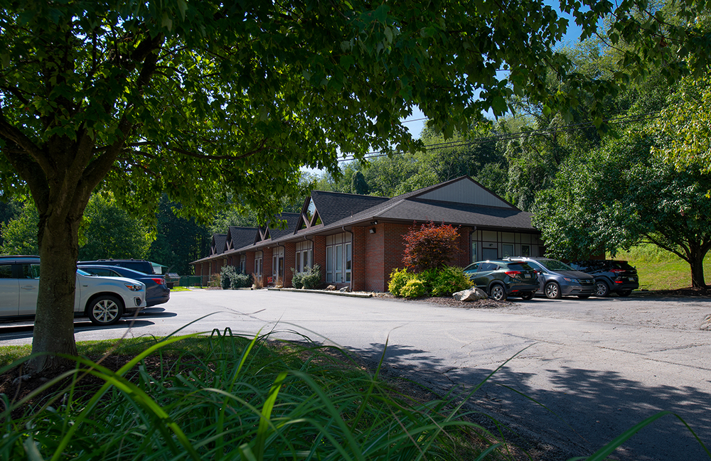 Sampson Morris Group Commercial Property 772 Pine Valley Drive